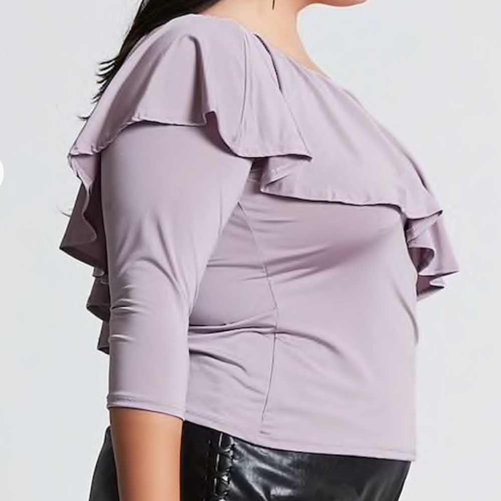 ✨One-Shoulder Top✨ - Picture 2 of 7